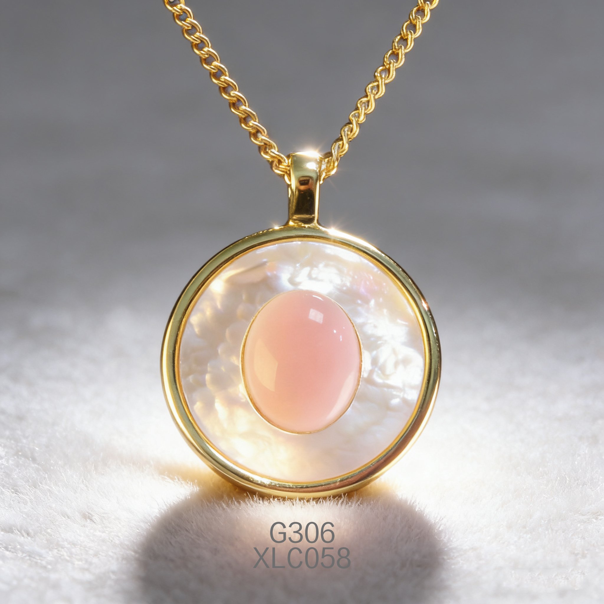 电镀黄金白贝女皇贝时尚项链