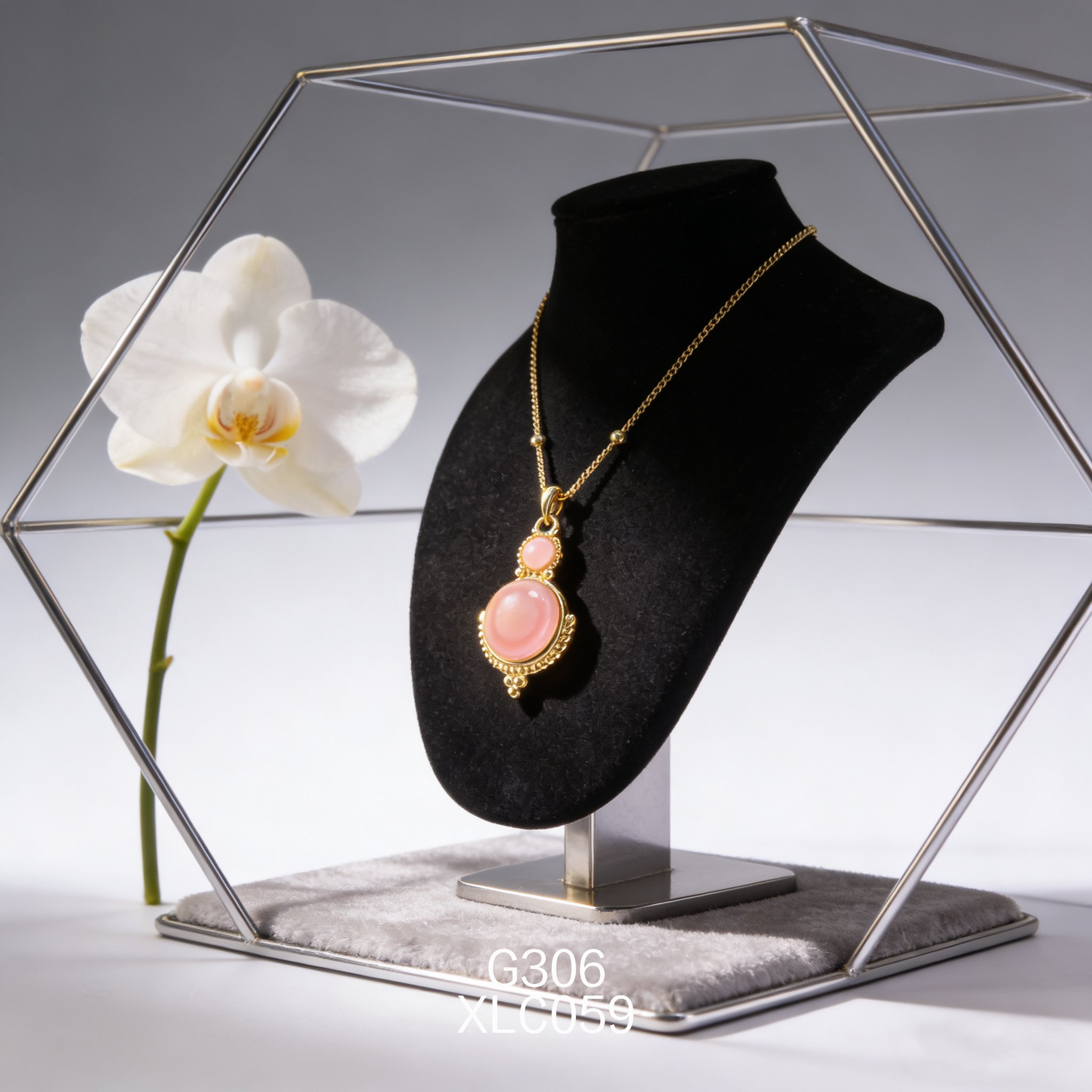 电镀黄金女皇贝项链