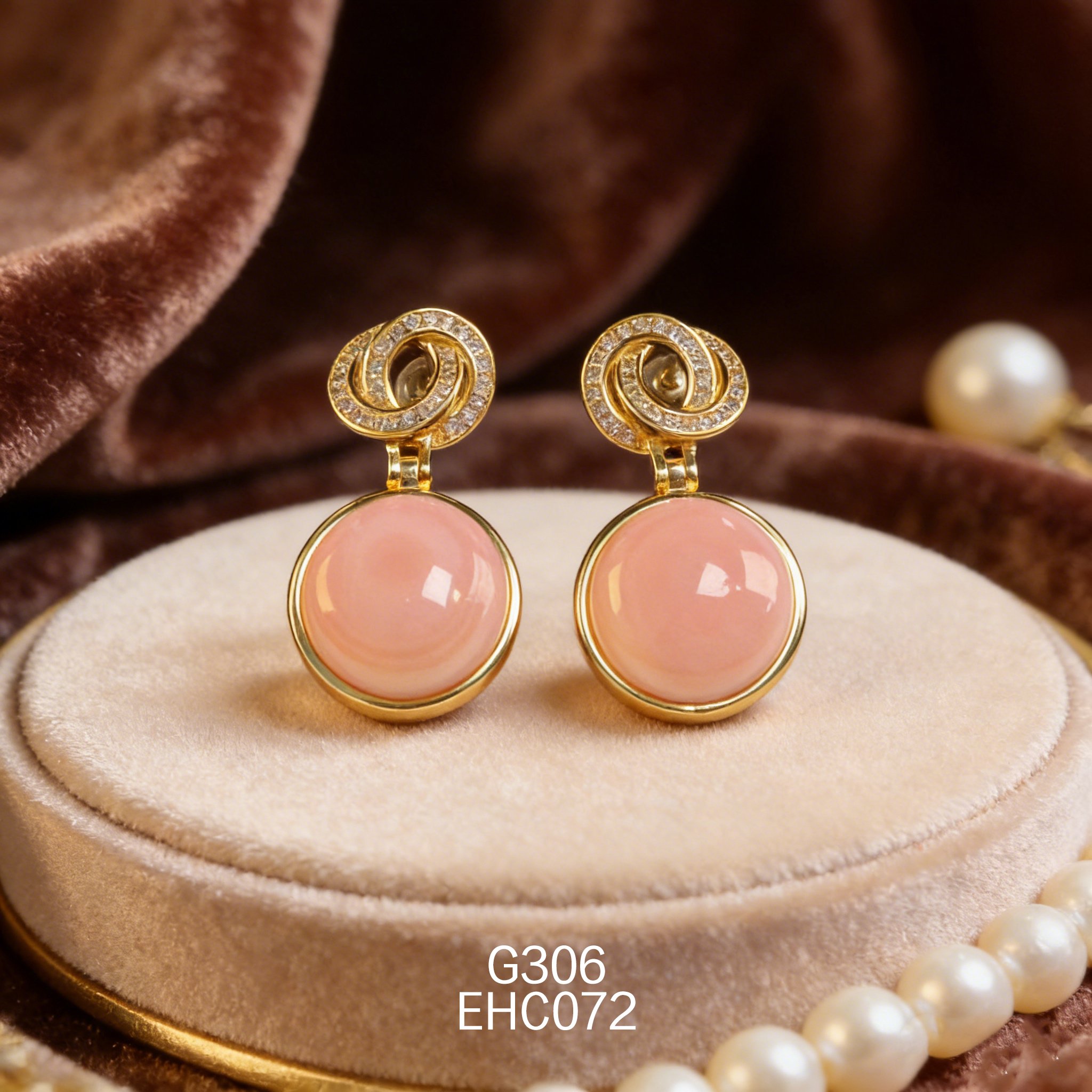 电镀黄金螺纹锆石 14mm 女皇贝耳环