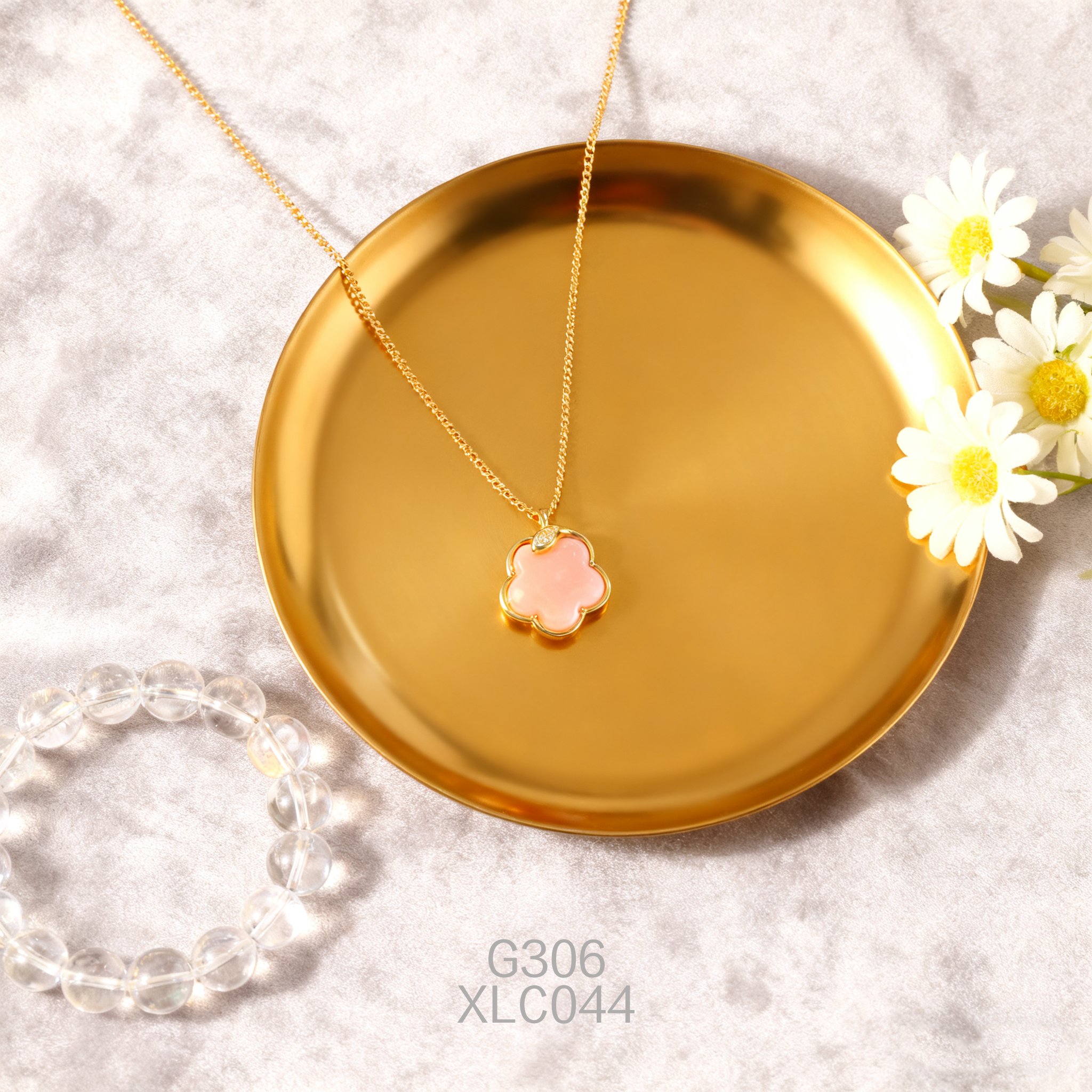 電鍍黃金 12.5mm 梅花鋯石女皇貝項鍊