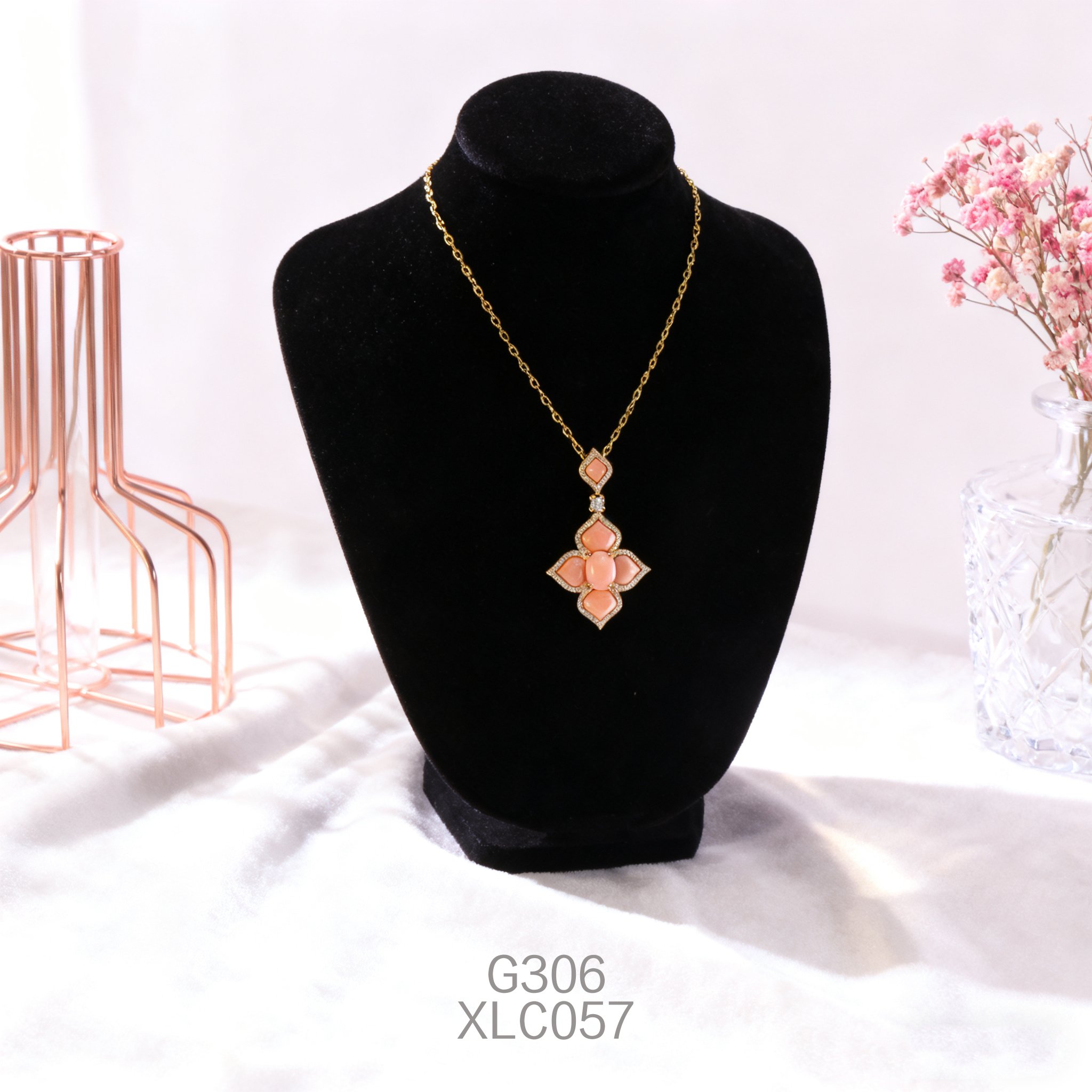 电镀黄金锆石冰凌花女皇贝项链