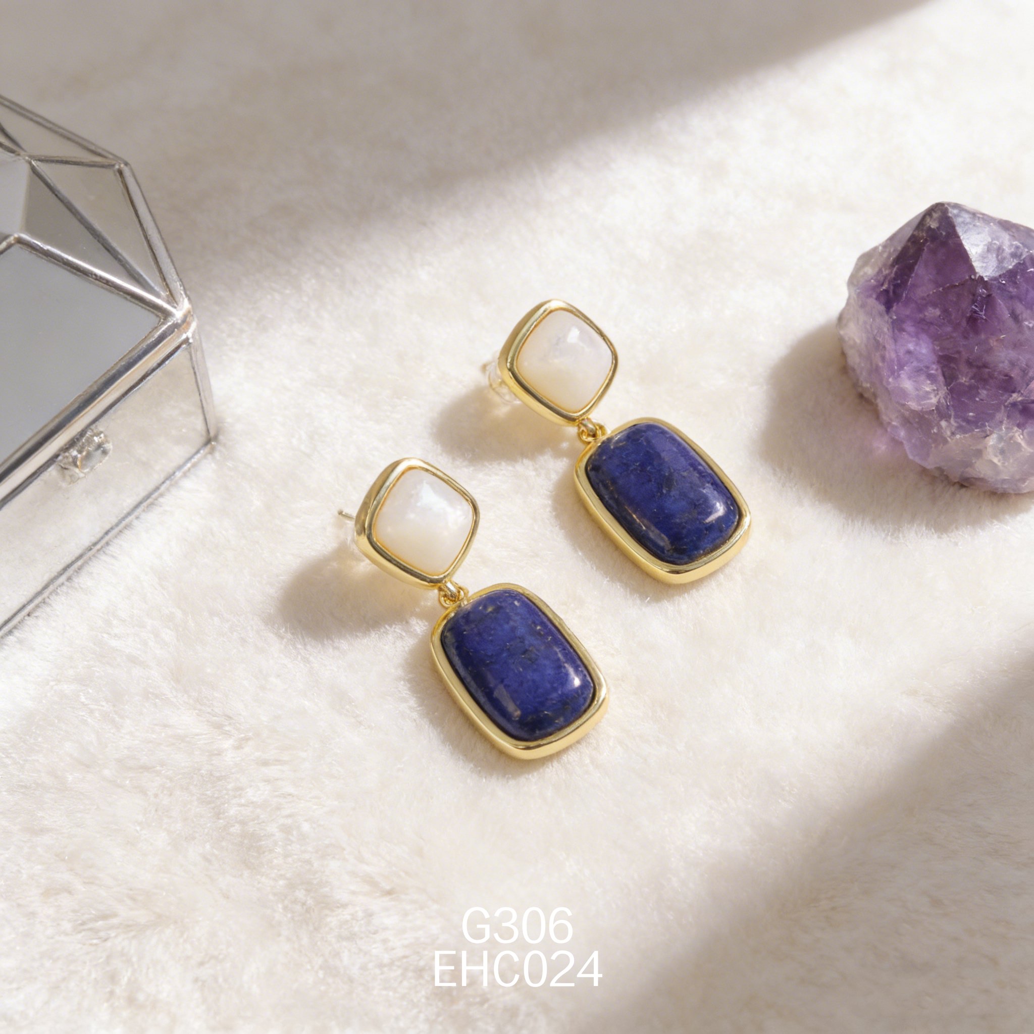 电镀黄金白贝 + 青金石封底耳环