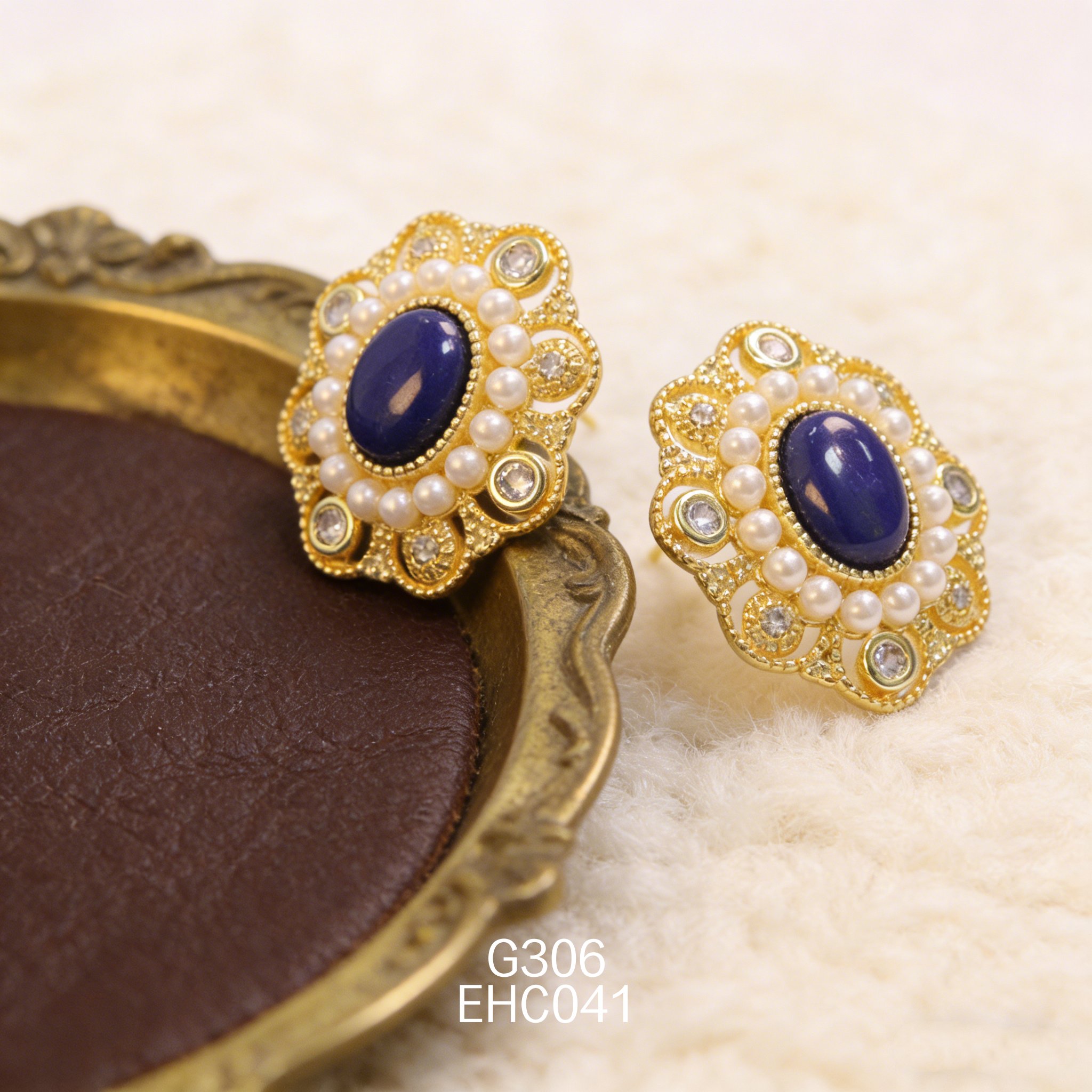 Orecchini placcati oro con Lapislazzuli 6x8mm