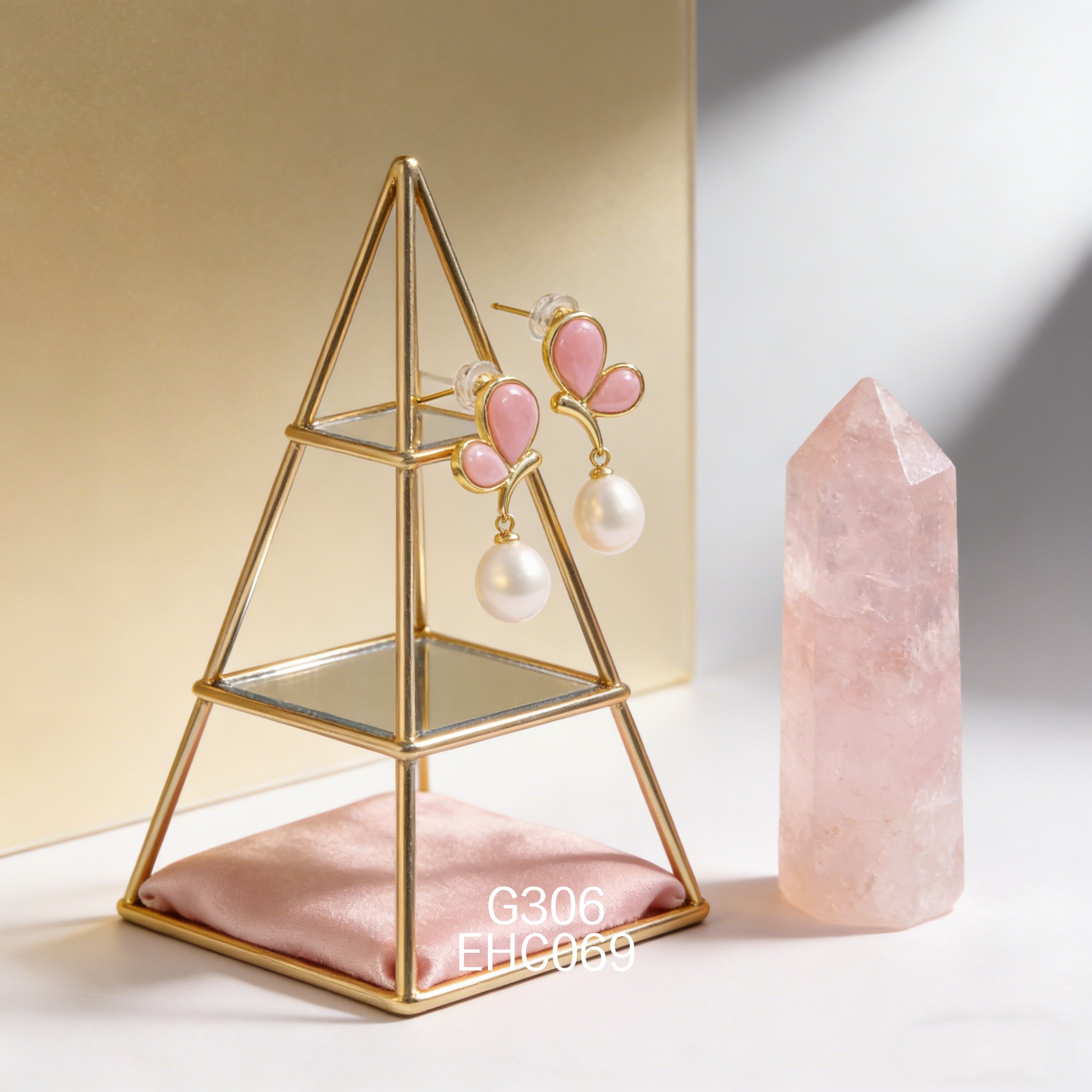 電鍍黃金女皇貝珍珠耳環